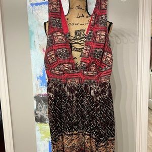 Free People dress; Size M; deep V; laced back 💋